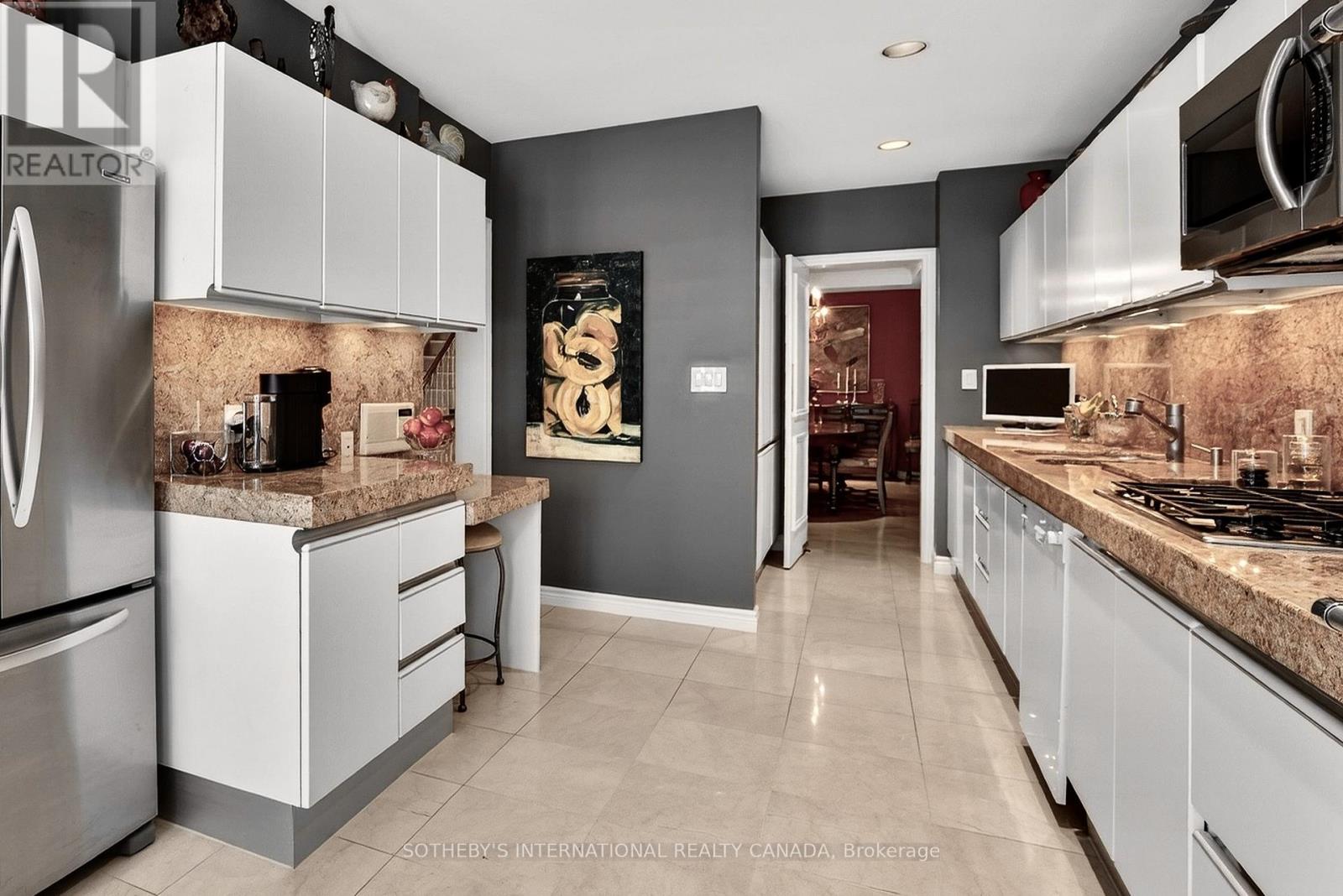 30 A Oriole Road, Toronto, Ontario  M4V 2E8 - Photo 6 - C12912152