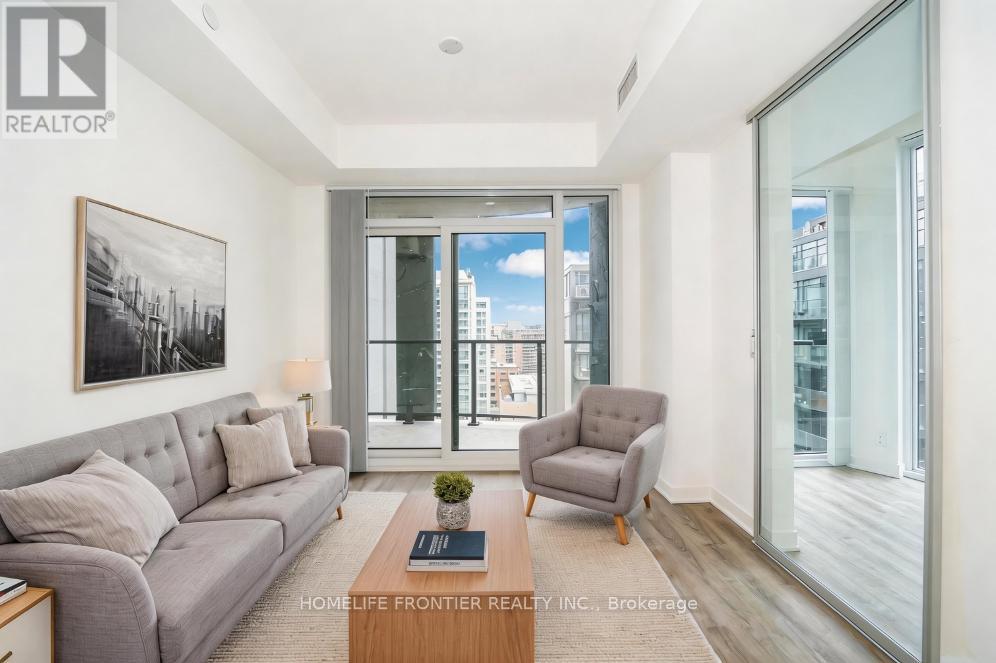 1503 - 180 Front Street E, Toronto, Ontario  M5A 0A9 - Photo 3 - C12912158