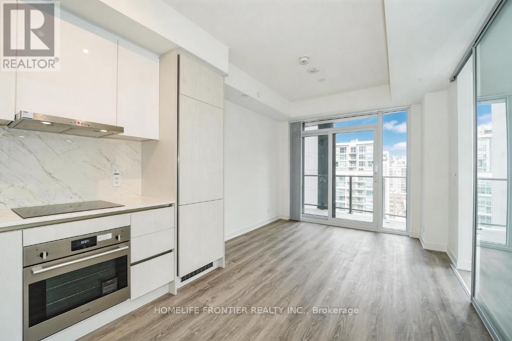 1503 - 180 Front Street E, Toronto, Ontario  M5A 0A9 - Photo 4 - C12912158