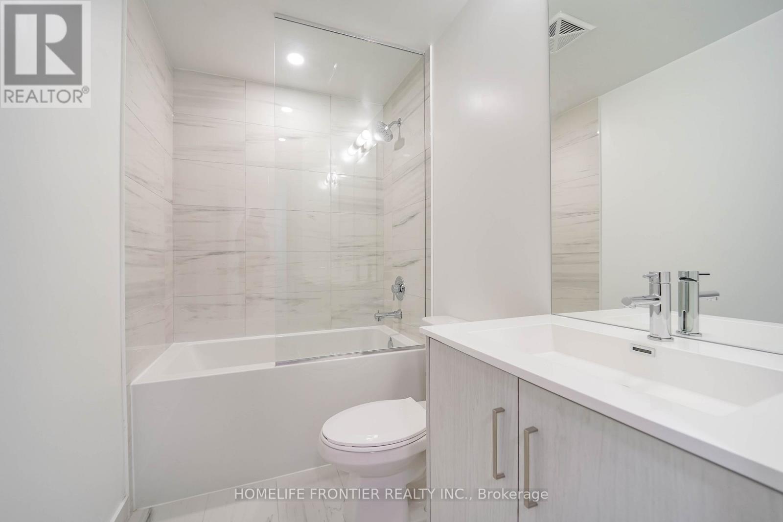 1503 - 180 Front Street E, Toronto, Ontario  M5A 0A9 - Photo 7 - C12912158