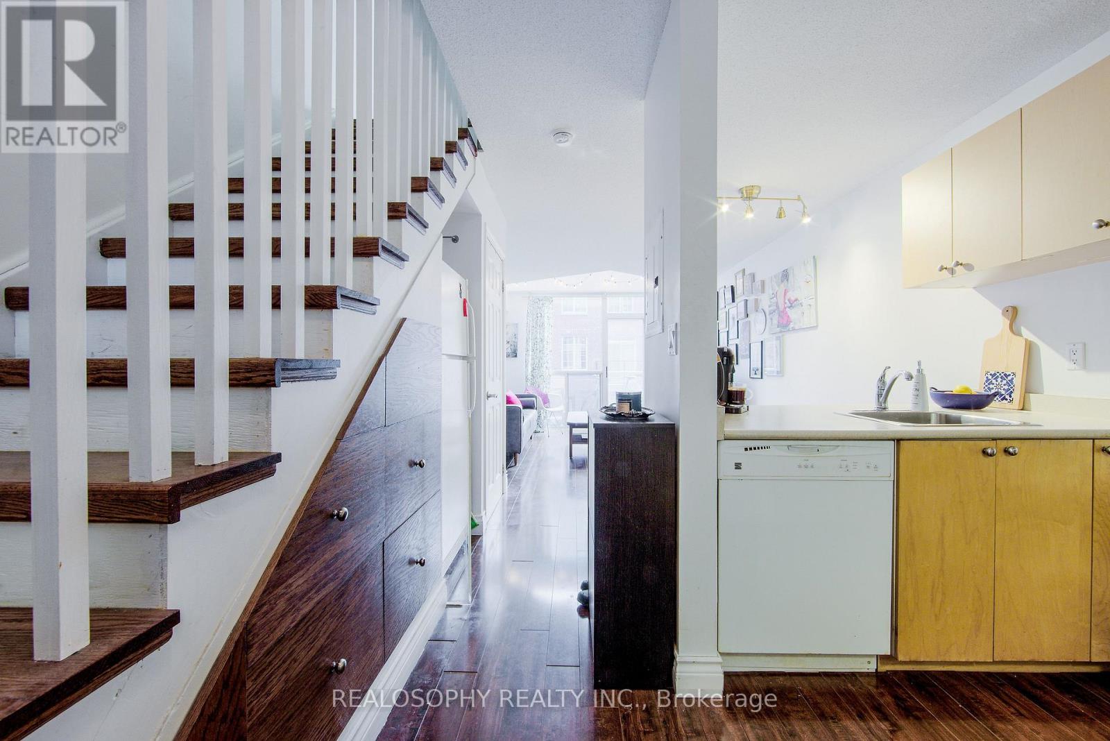 235 - 1029 King Street W, Toronto (Niagara), Ontario  M6K 3M9 - Photo 6 - C12912178