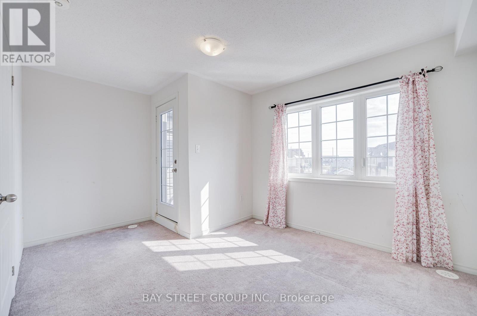 2378 Chevron Prince Path, Oshawa, Ontario  L1L 0L1 - Photo 35 - E12912172