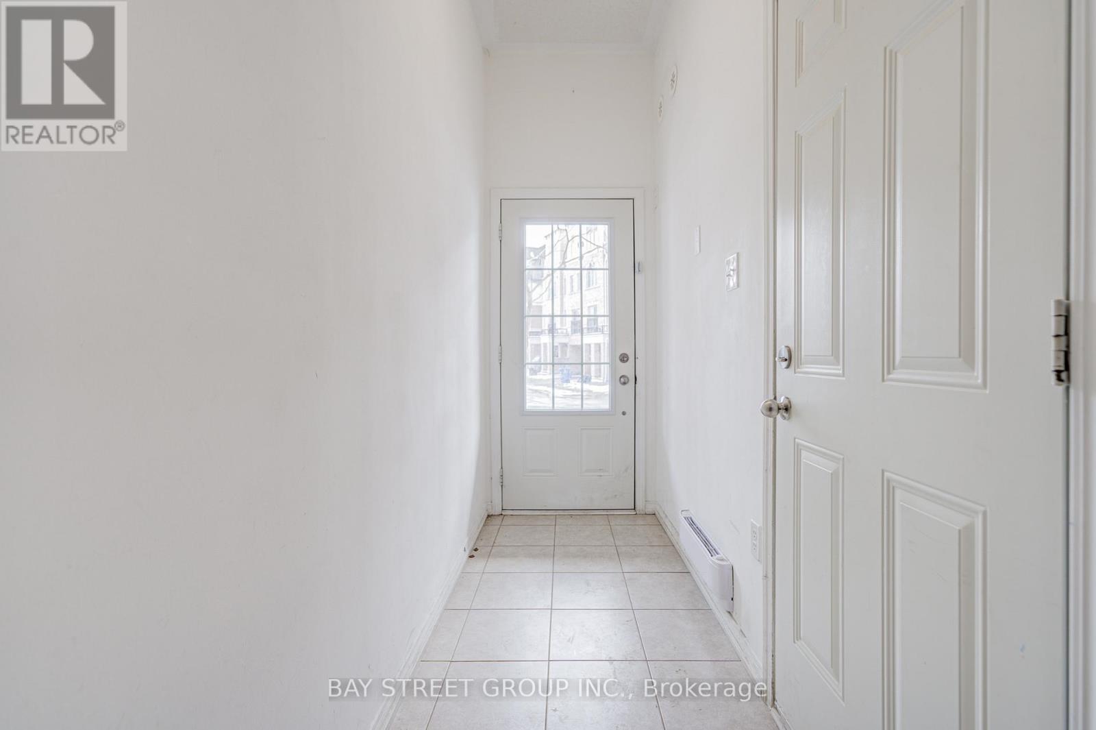 2378 Chevron Prince Path, Oshawa, Ontario  L1L 0L1 - Photo 4 - E12912172