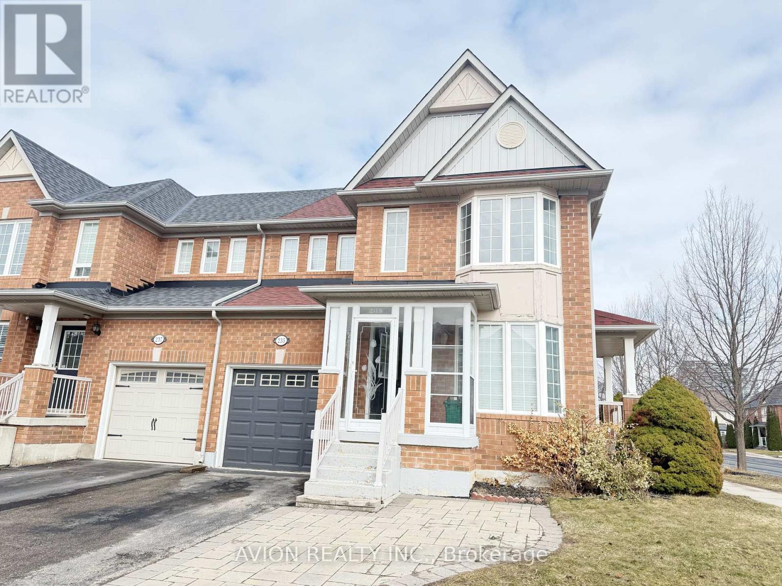 235 Fred Mclaren Boulevard, Markham (Wismer), Ontario  L6E 1S9 - Photo 2 - N12912190