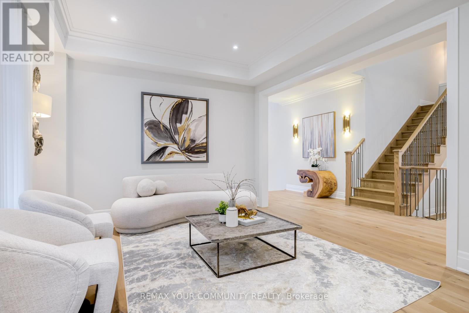 9 Casavant Court, Vaughan, Ontario  L6A 5A5 - Photo 6 - N12912198