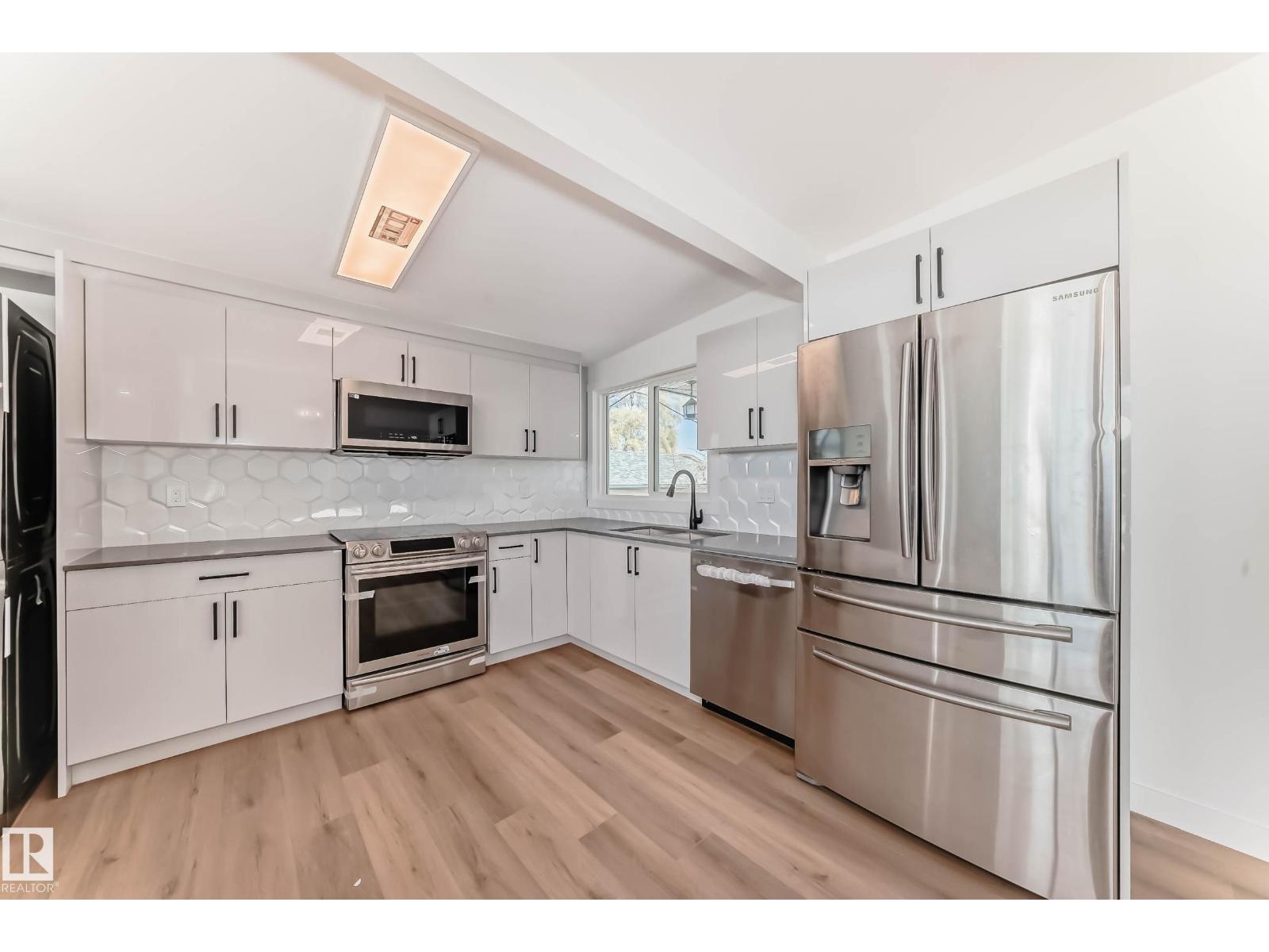 7220 152a Ave Nw, Edmonton, Alberta  T5C 2Z4 - Photo 8 - E4478748