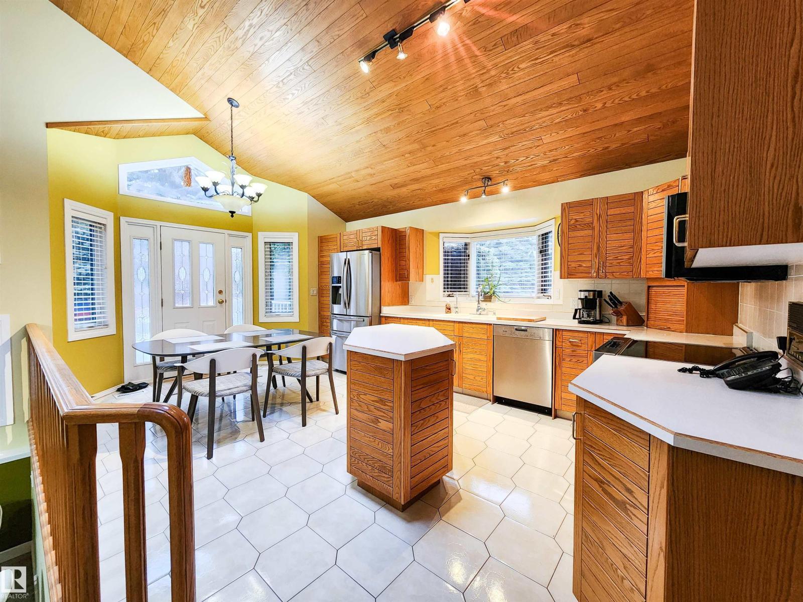 471 Ronning St Nw, Edmonton, Alberta  T6R 1Z2 - Photo 12 - E4478750