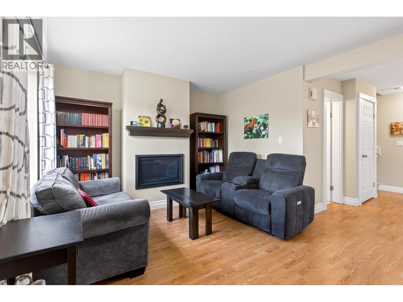 122 Miner Street, New Westminster, British Columbia  V3L 3Z2 - Photo 6 - R3102406