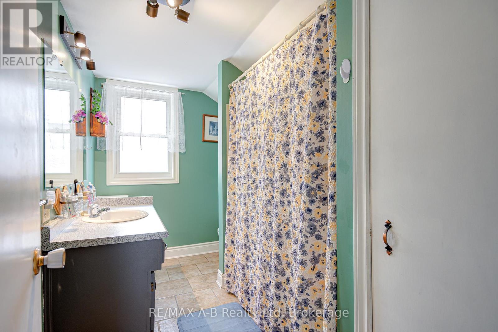 145 St George Street, West Perth, Ontario  N0K 1N0 - Photo 22 - X12900836