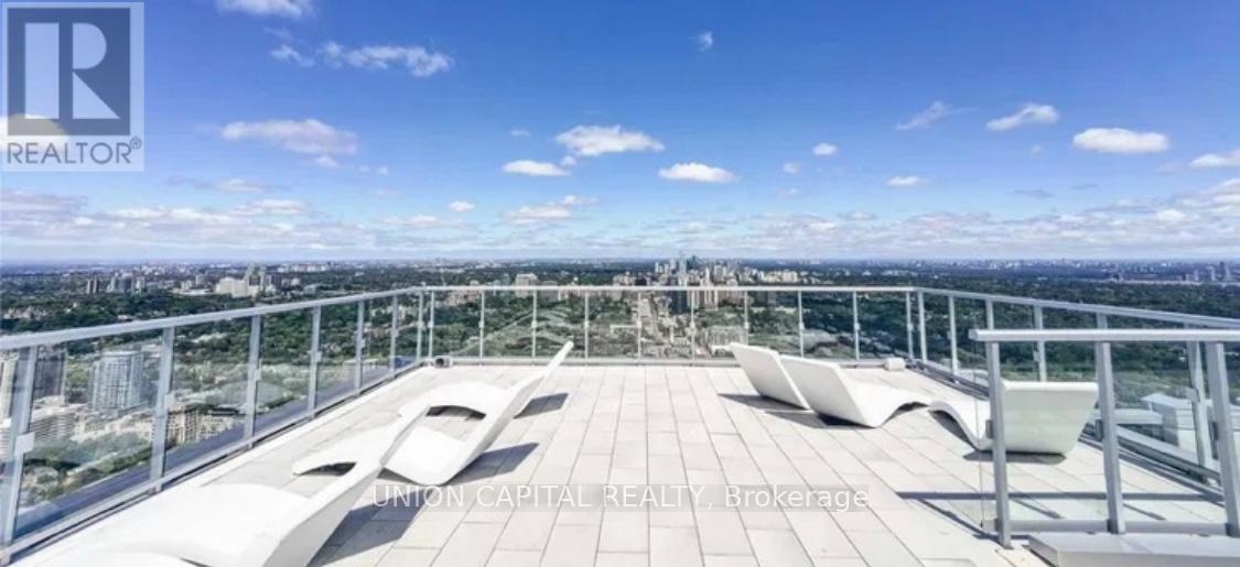 3709 - 1 Yorkville Avenue, Toronto, Ontario  M4W 0B1 - Photo 22 - C12911888