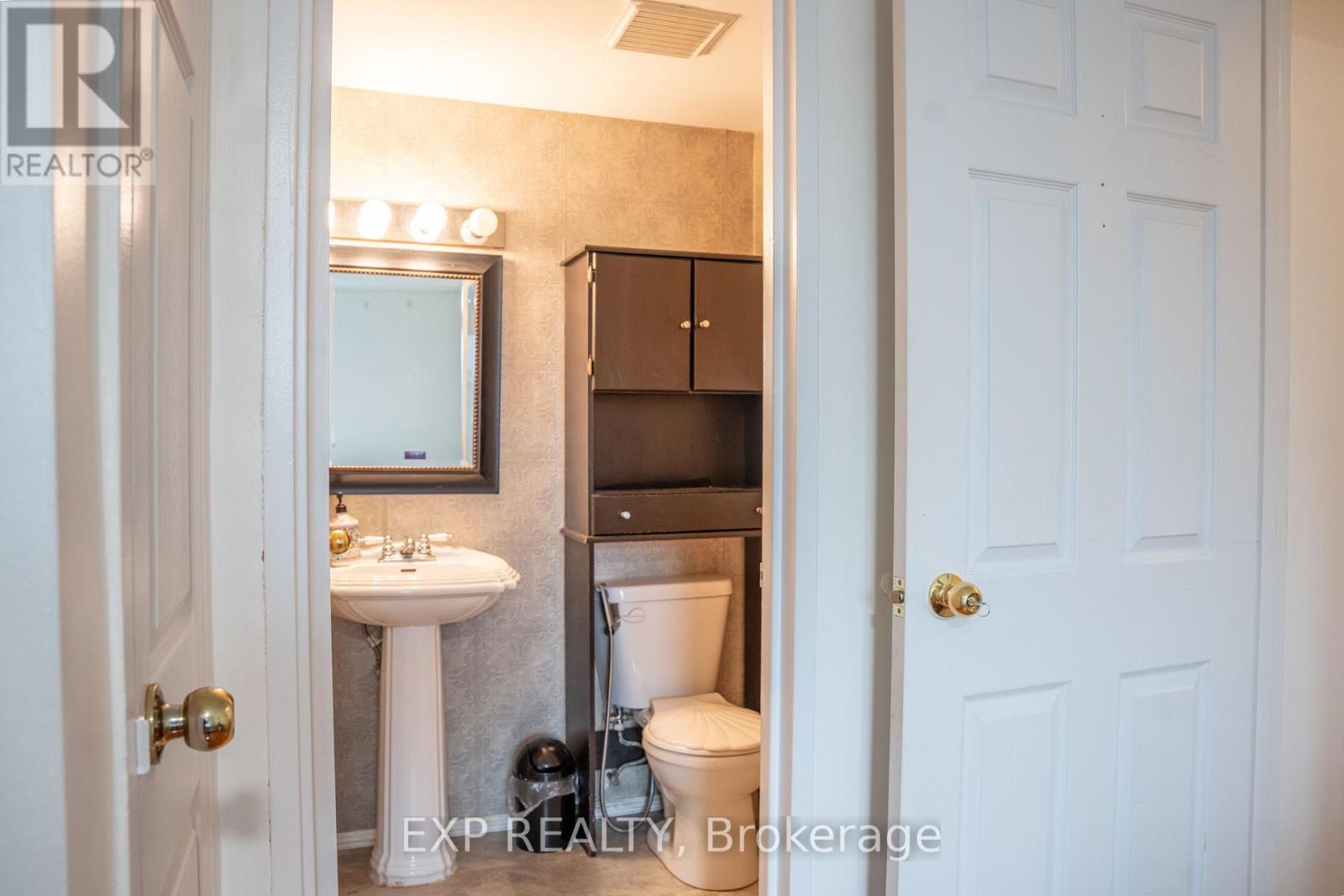 302 - 29 West Avenue, Kitchener, Ontario  N2M 5E4 - Photo 19 - X12912208