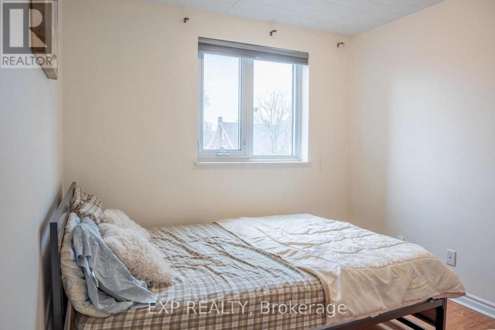 302 - 29 West Avenue, Kitchener, Ontario  N2M 5E4 - Photo 26 - X12912208