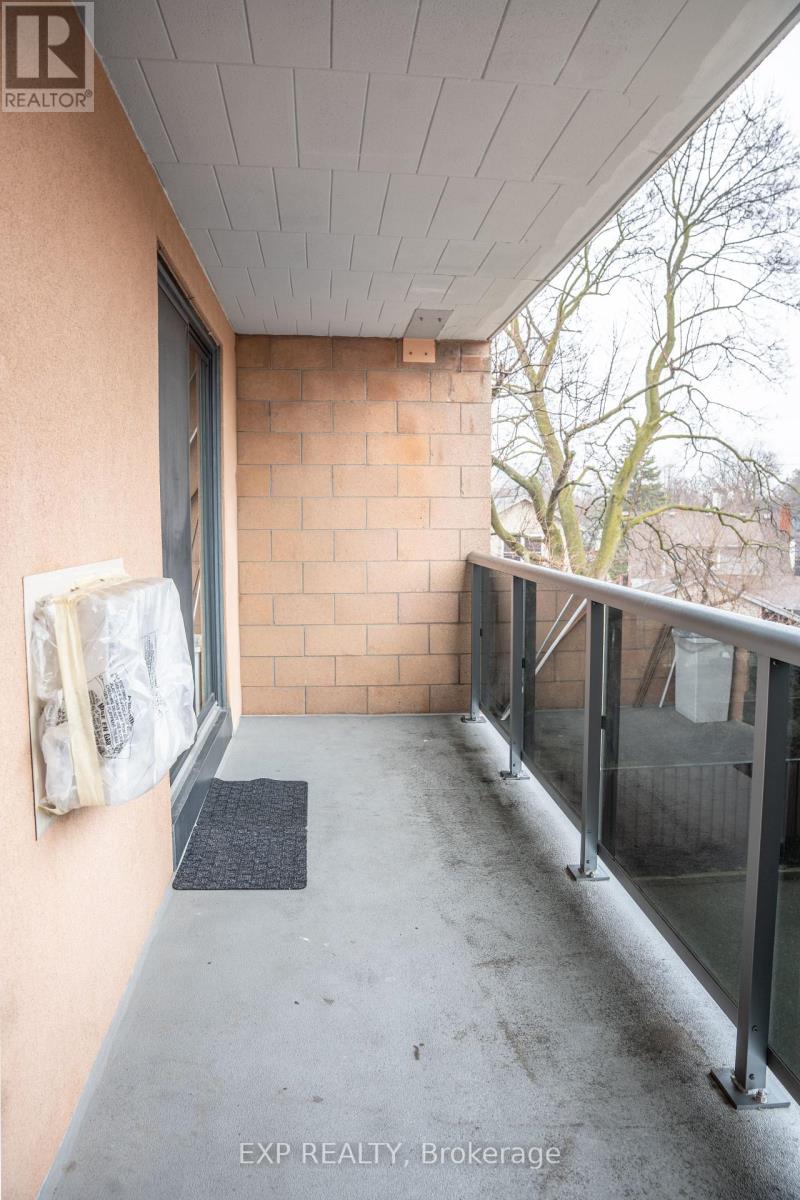 302 - 29 West Avenue, Kitchener, Ontario  N2M 5E4 - Photo 34 - X12912208