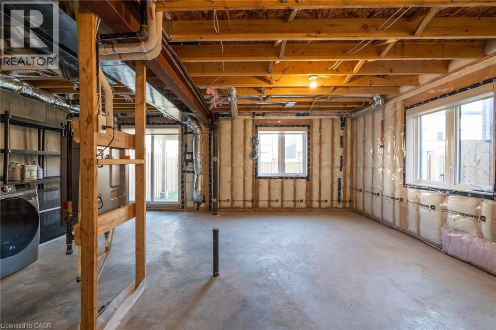 47 Bensley Lane Lane, Hamilton, Ontario  L9C 0E7 - Photo 27 - 40814444