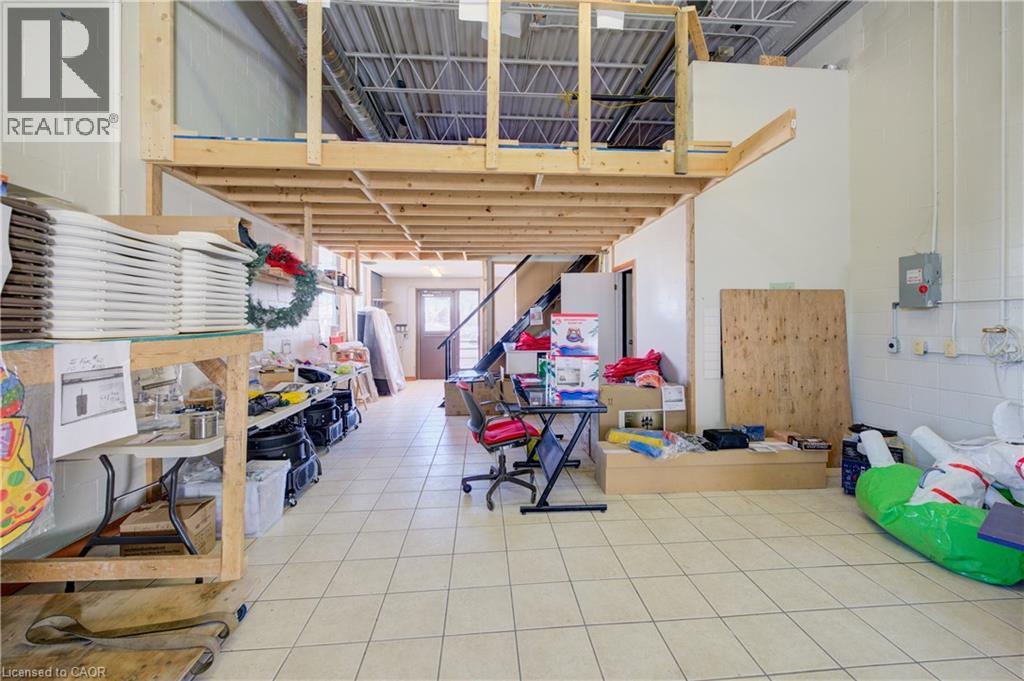 160 Frobisher Drive Unit# 15, Waterloo, Ontario  N2V 2B1 - Photo 3 - 40814306