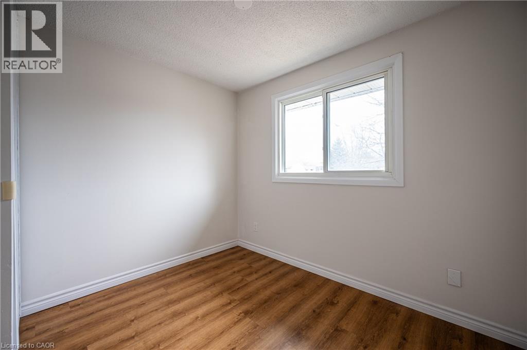 46 Karen Walk Unit# A, Waterloo, Ontario  N2L 5X2 - Photo 17 - 40812576