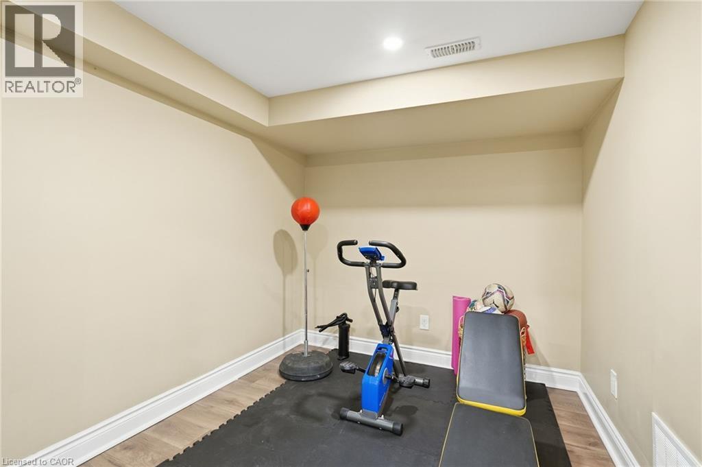 24 Braeheid Avenue, Waterdown, Ontario  L8B 0C5 - Photo 31 - 40804810