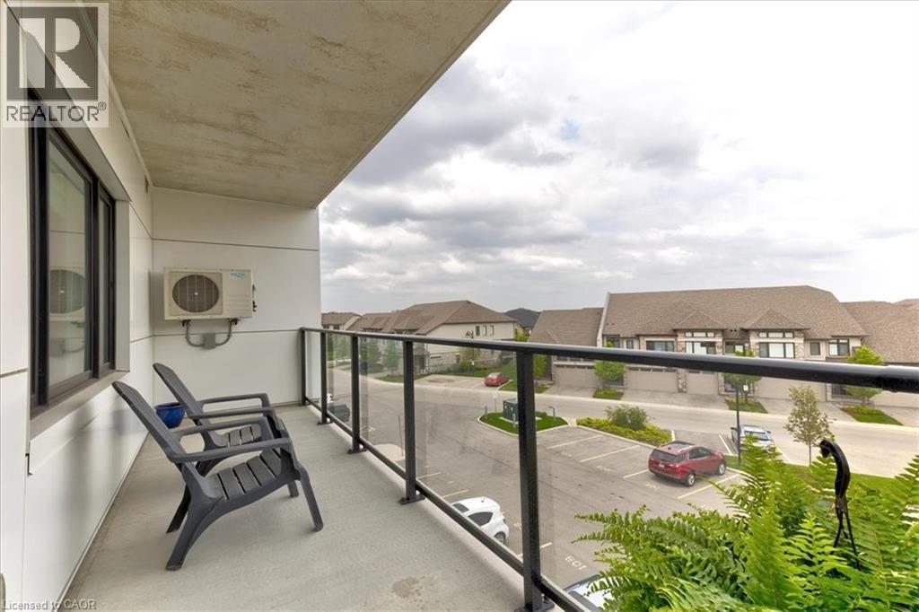 245 Grey Silo Road Unit# 302, Waterloo, Ontario  N2K 0G6 - Photo 24 - 40810986