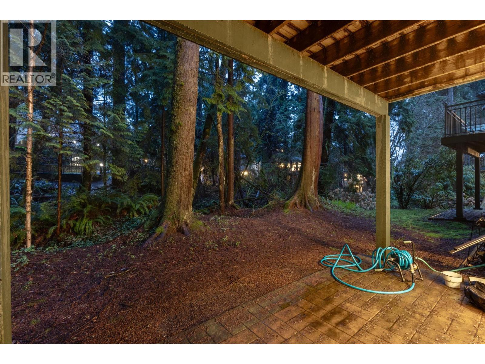 1188 Strathaven Drive, North Vancouver, British Columbia  V7H 2Z6 - Photo 30 - R3102319