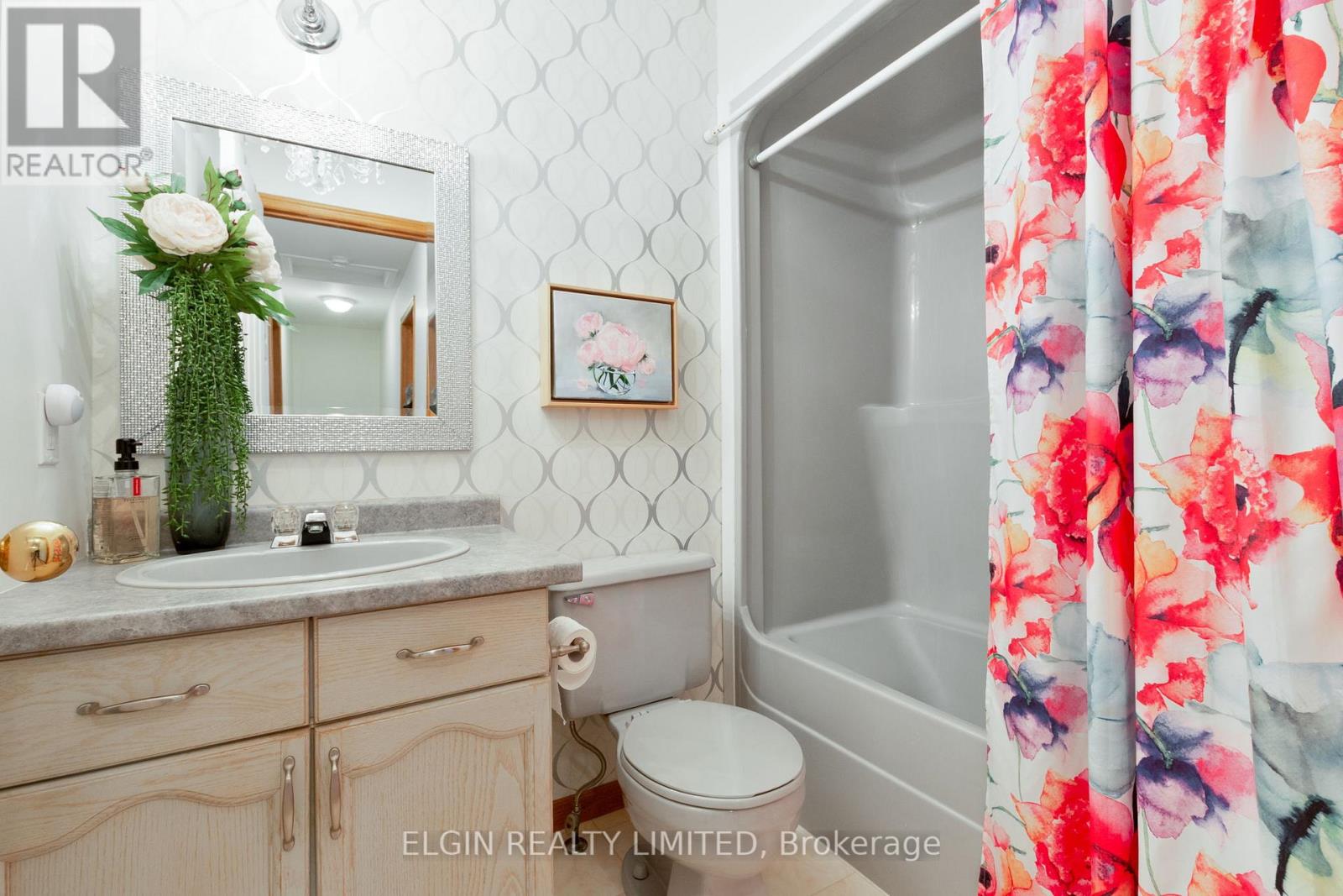 29 Trevithick Terrace, St. Thomas, Ontario  N5R 5Y6 - Photo 23 - X12912232