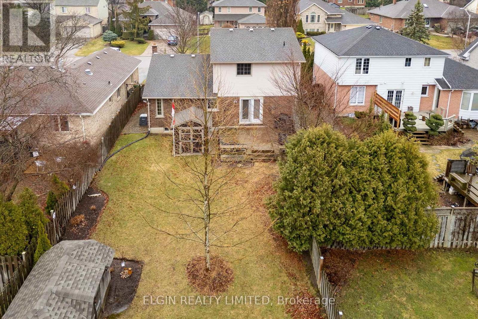 29 Trevithick Terrace, St. Thomas, Ontario  N5R 5Y6 - Photo 47 - X12912232