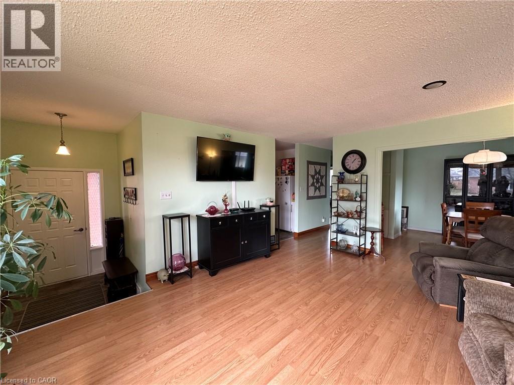 16 Westdale Avenue, Port Dover, Ontario  N0A 1N4 - Photo 6 - 40813868