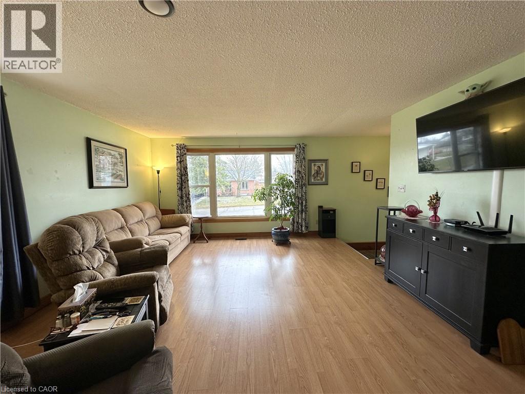 16 Westdale Avenue, Port Dover, Ontario  N0A 1N4 - Photo 10 - 40813868