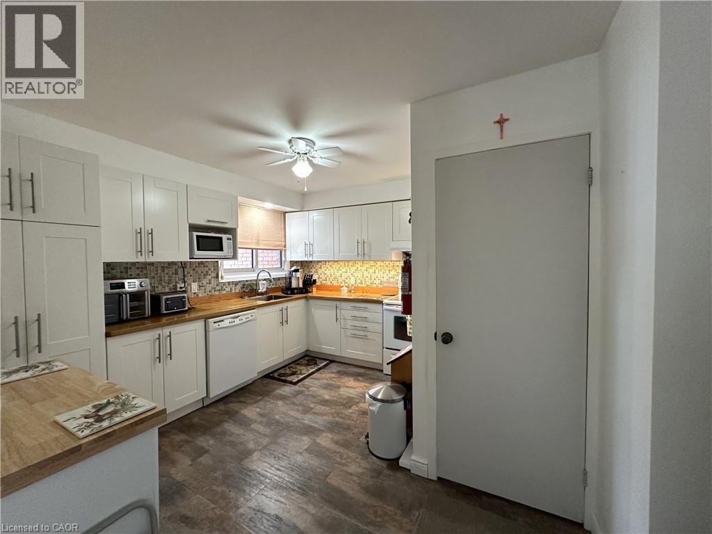 16 Westdale Avenue, Port Dover, Ontario  N0A 1N4 - Photo 14 - 40813868