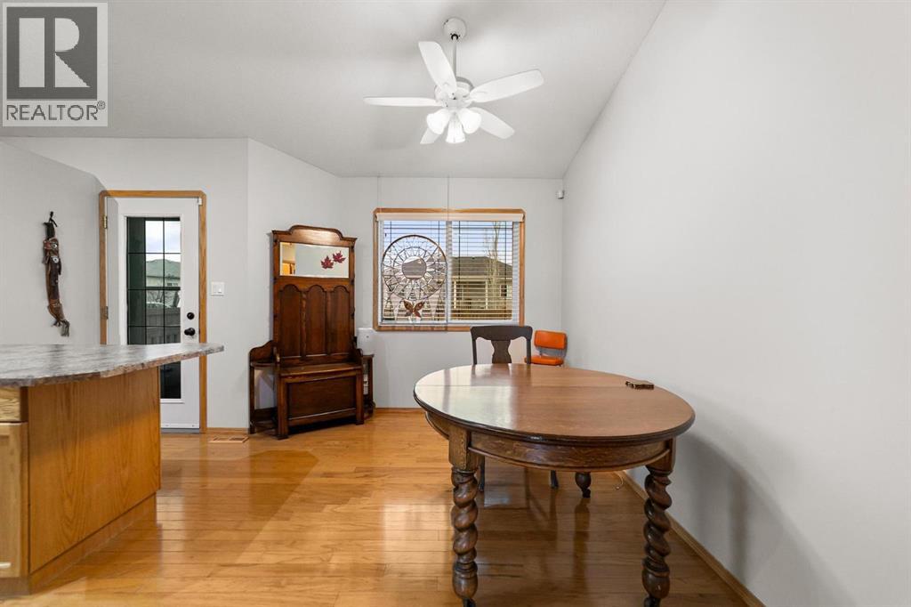 6308 30 Avenue, Camrose, Alberta  T4V 4V9 - Photo 7 - A2295402