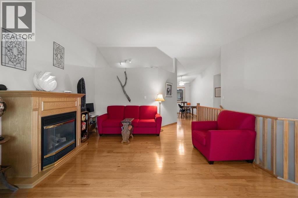 6308 30 Avenue, Camrose, Alberta  T4V 4V9 - Photo 5 - A2295402