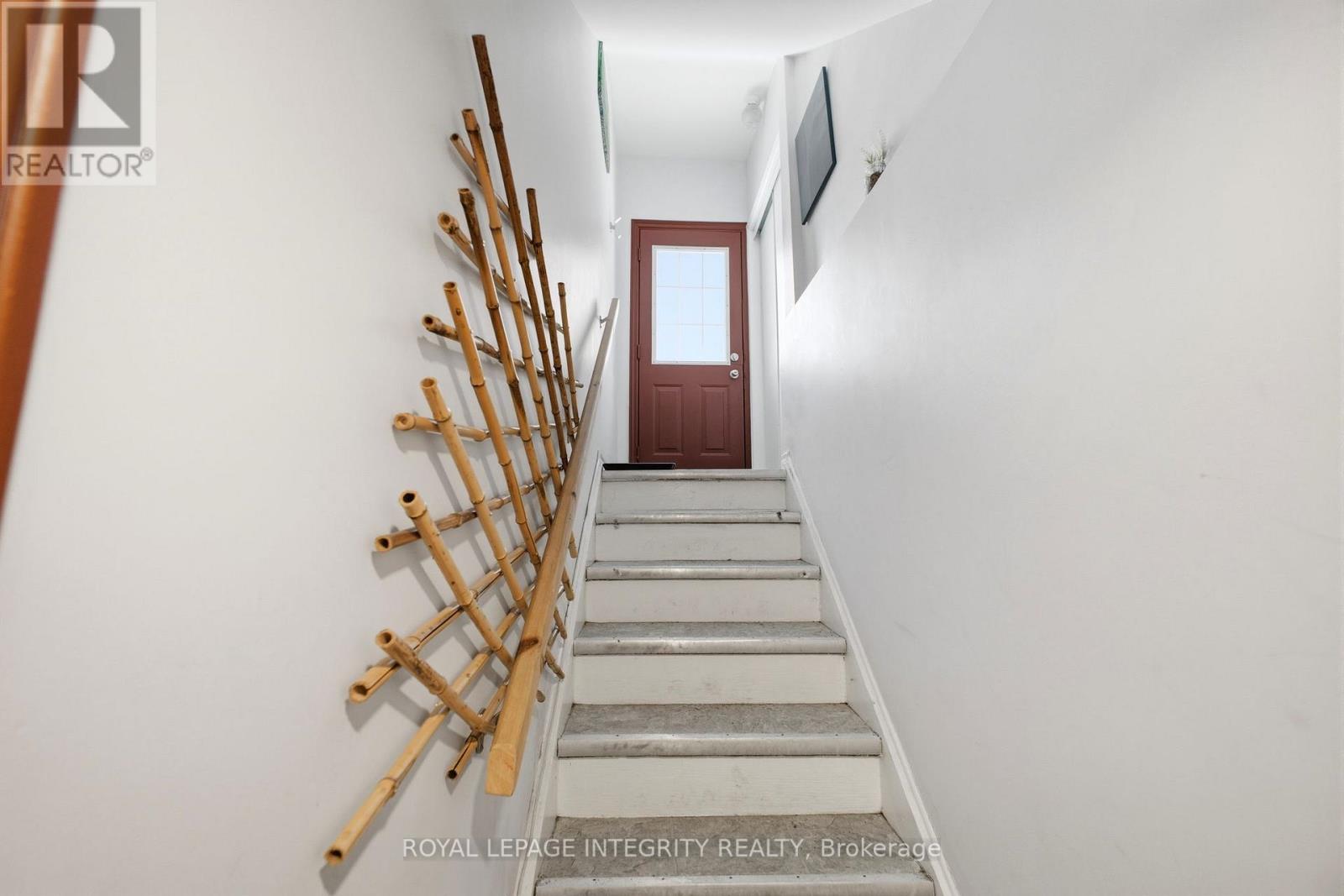 B - 172 Cobourg Street, Ottawa, Ontario  K1N 8H5 - Photo 12 - X12912266