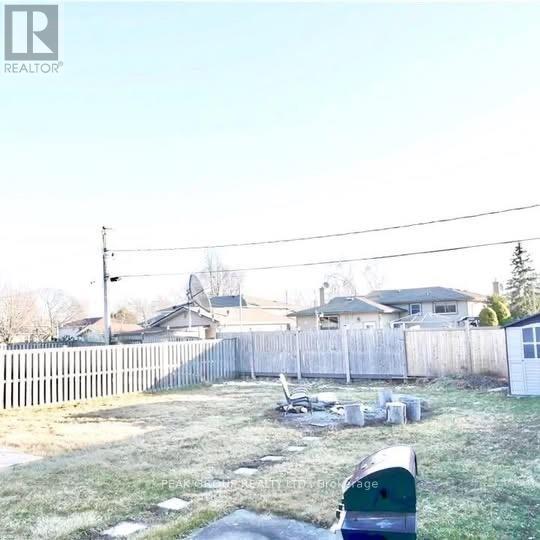 13 Macoomb Drive, Welland, Ontario  L3C 5V1 - Photo 9 - X12912272