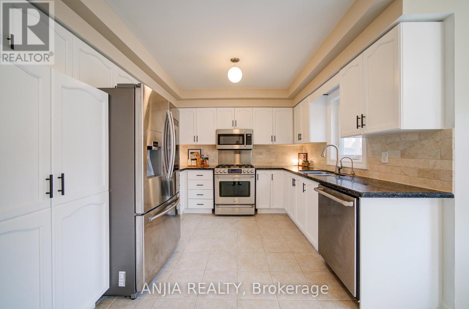 149 Quince Crescent, Markham, Ontario  L3S 3W8 - Photo 15 - N12911832