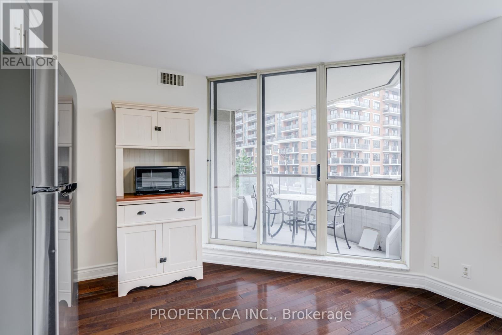 410 - 1 Aberfoyle Crescent, Toronto, Ontario  M8X 2X8 - Photo 16 - W12871096