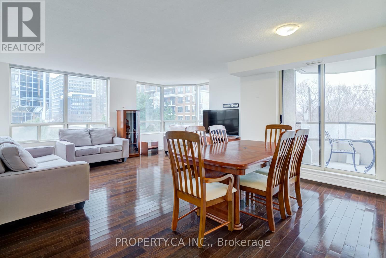 410 - 1 Aberfoyle Crescent, Toronto, Ontario  M8X 2X8 - Photo 8 - W12871096