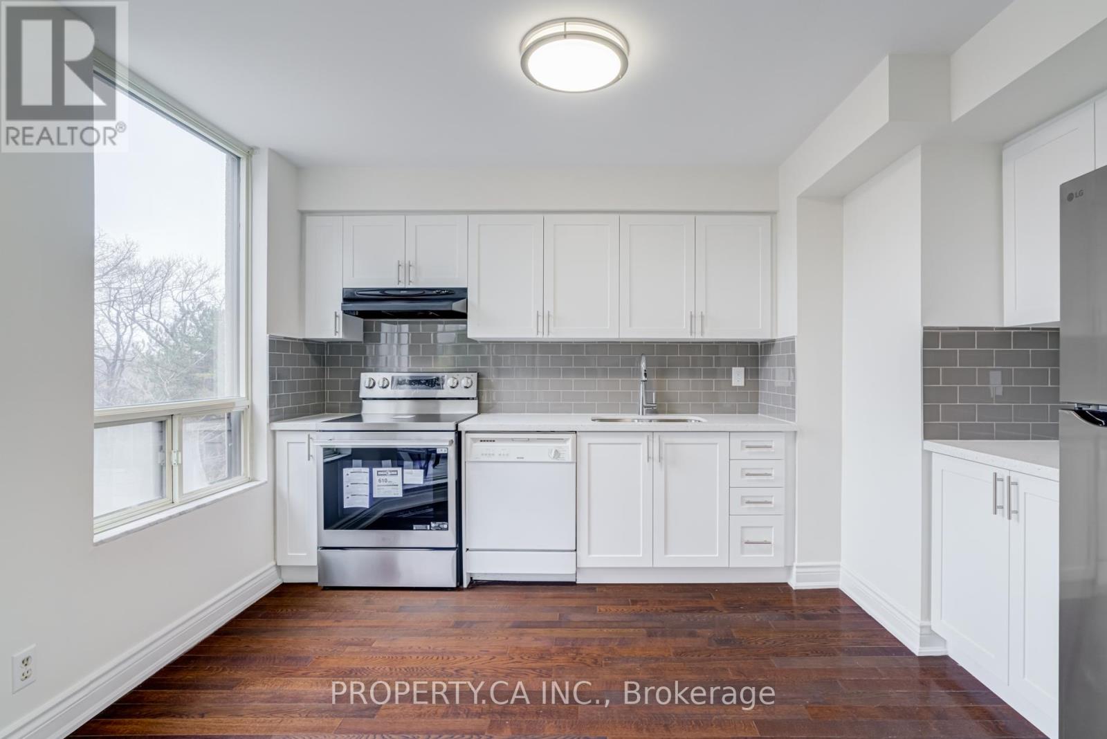 410 - 1 Aberfoyle Crescent, Toronto, Ontario  M8X 2X8 - Photo 15 - W12871096