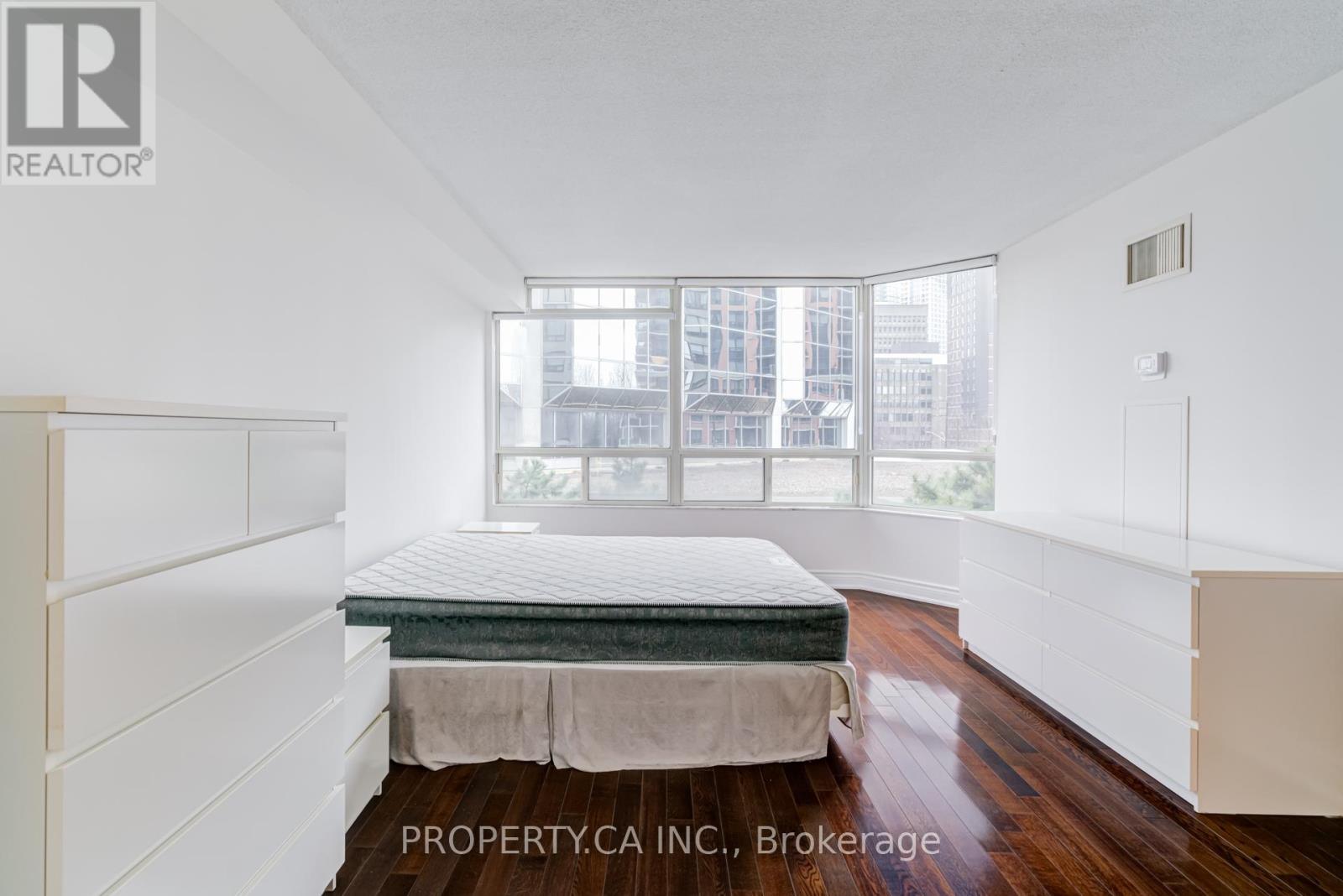 410 - 1 Aberfoyle Crescent, Toronto, Ontario  M8X 2X8 - Photo 20 - W12871096