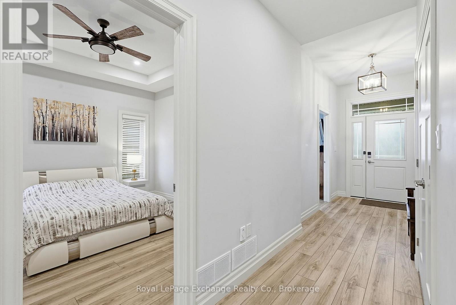 56 Chesley Street, Saugeen Shores, Ontario  N0H 2L0 - Photo 11 - X12912312