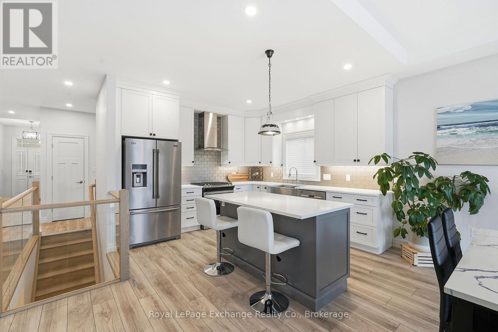 56 Chesley Street, Saugeen Shores, Ontario  N0H 2L0 - Photo 16 - X12912312