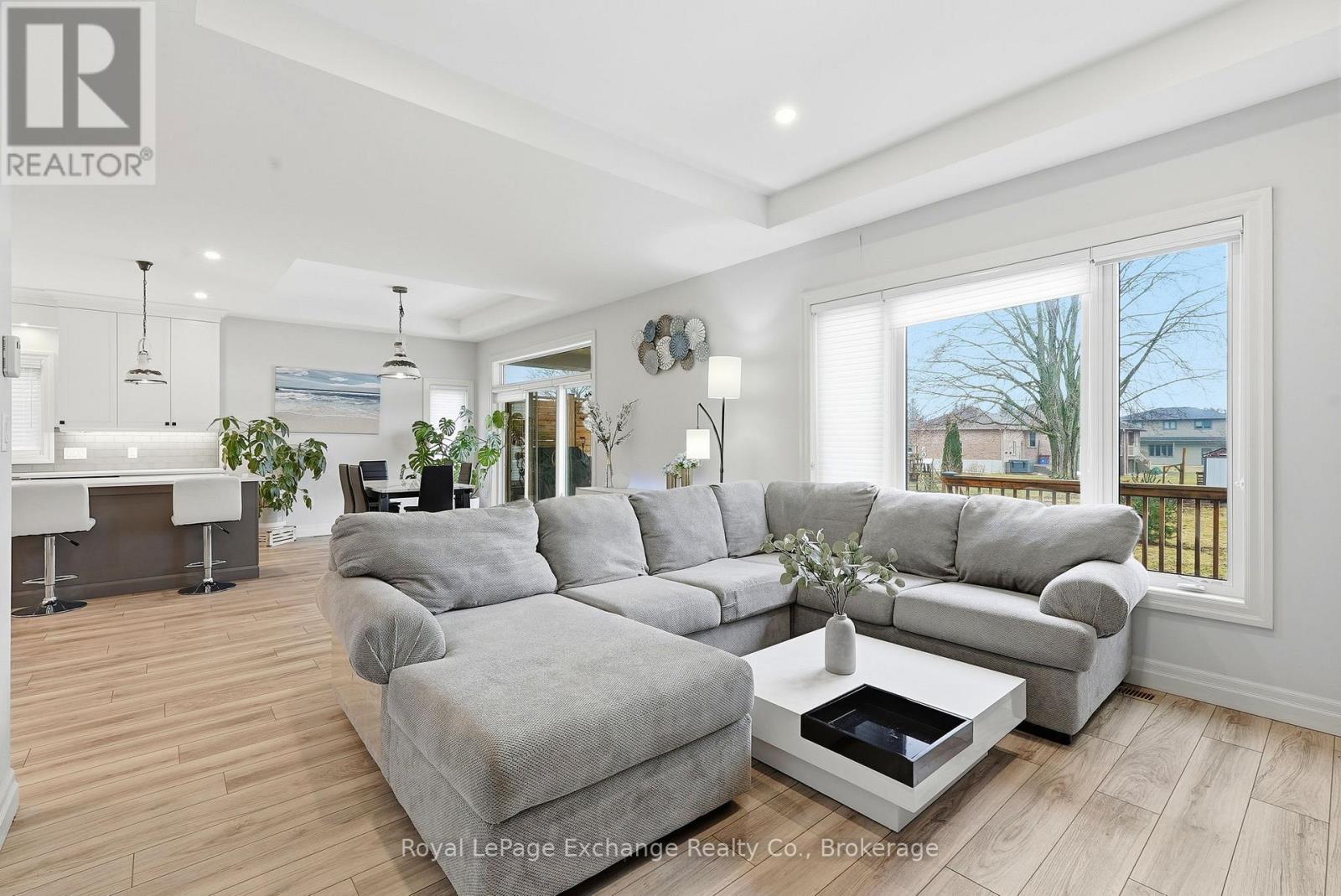 56 Chesley Street, Saugeen Shores, Ontario  N0H 2L0 - Photo 26 - X12912312