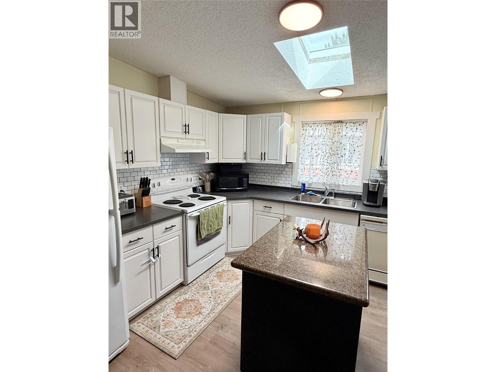 1555 Howe Road Unit# 77, Kamloops, British Columbia  V1S 1Y4 - Photo 13 - 10378735