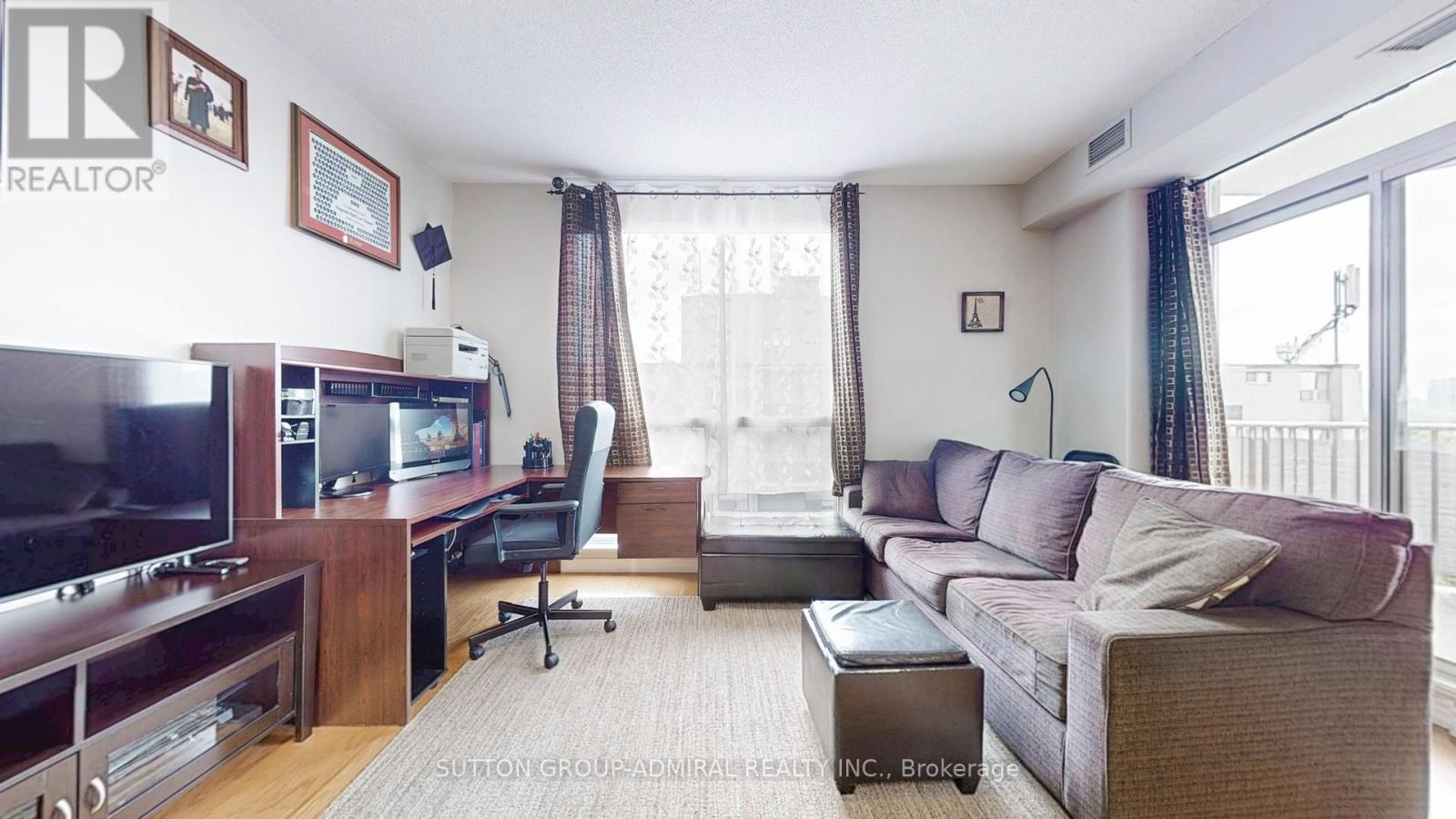 707 - 4200 Bathurst Street, Toronto, Ontario  M3H 6C7 - Photo 9 - C12912220