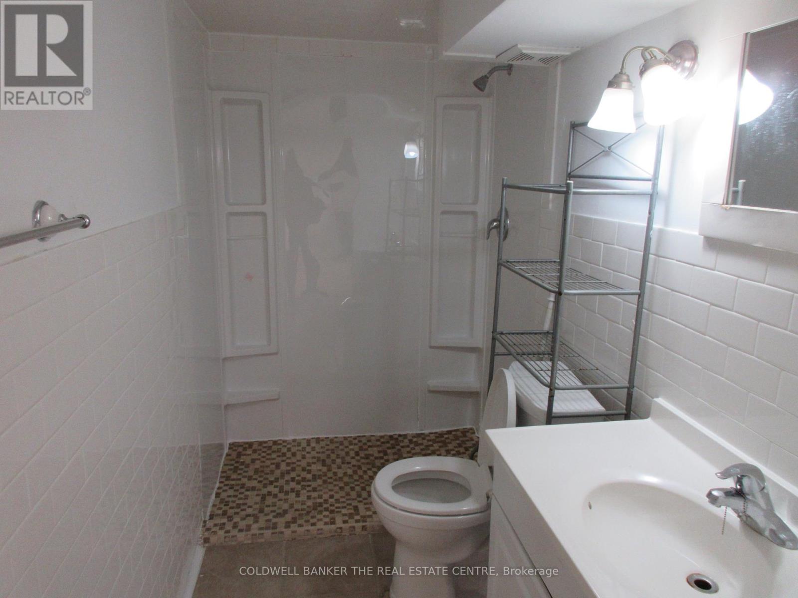 72 Navaho Drive, Toronto, Ontario  M2H 2X3 - Photo 13 - C12912256