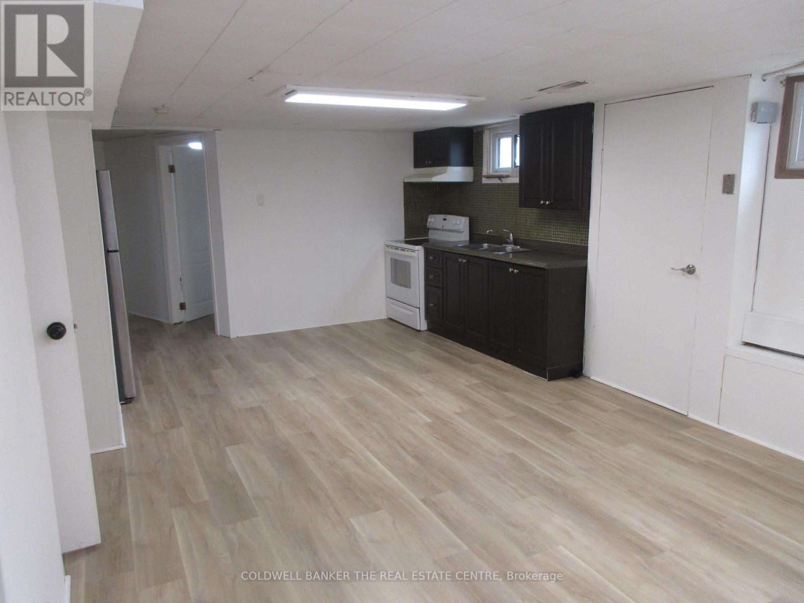 72 Navaho Drive, Toronto, Ontario  M2H 2X3 - Photo 5 - C12912256