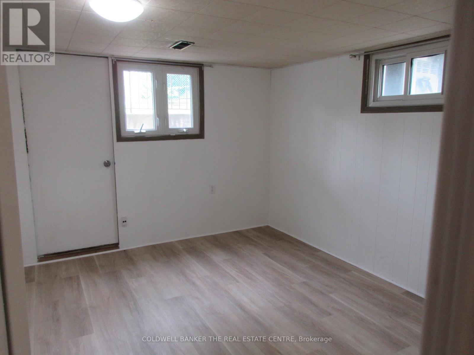 72 Navaho Drive, Toronto, Ontario  M2H 2X3 - Photo 8 - C12912256