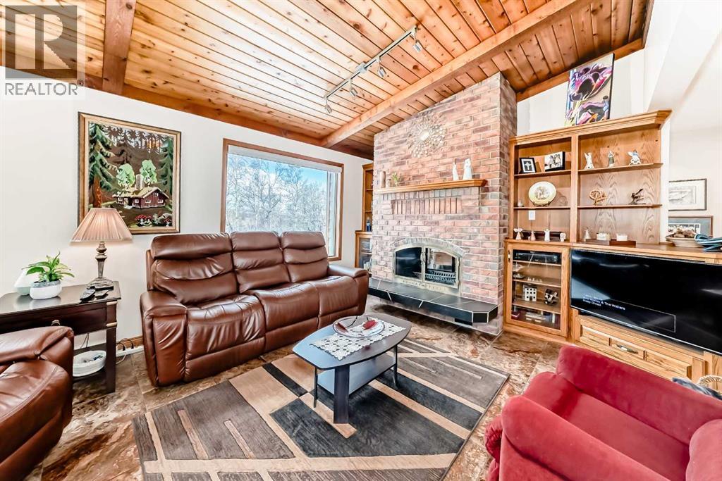 24402 Highway 595  E, Rural Red Deer County, Alberta  T0M 0V0 - Photo 9 - A2292412