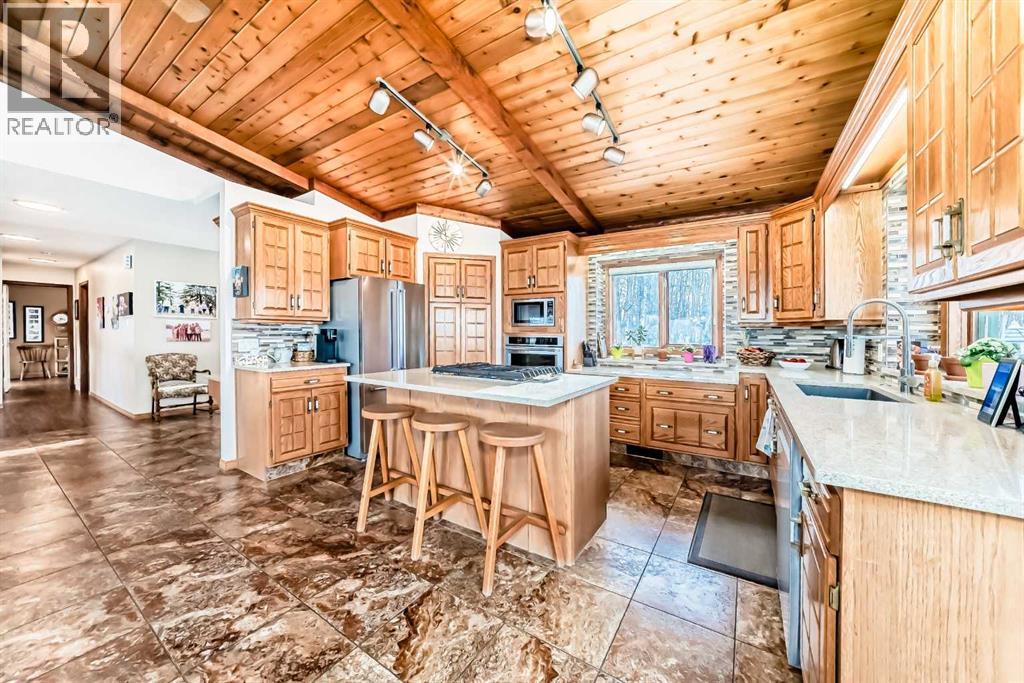 24402 Highway 595  E, Rural Red Deer County, Alberta  T0M 0V0 - Photo 3 - A2292412