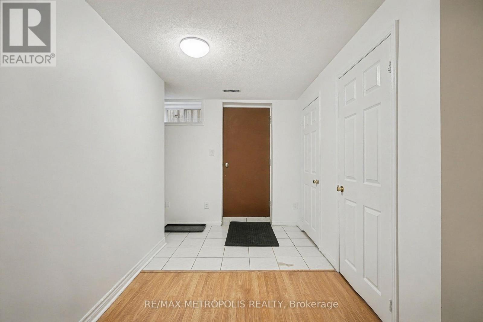 Bsmt - 1105 Petunia Place, Pickering, Ontario  L1V 4N5 - Photo 4 - E12912250