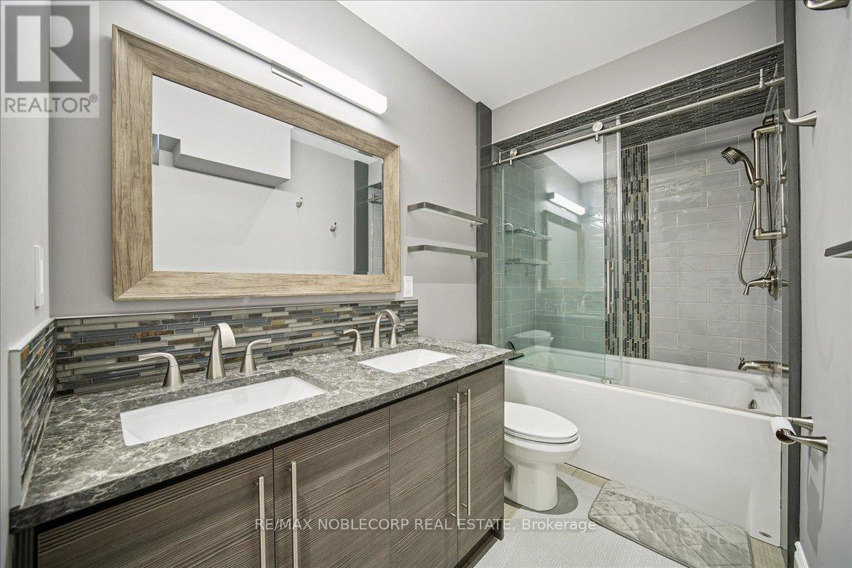 77 Crayford Drive, Toronto, Ontario  M1W 3B5 - Photo 16 - E12912294