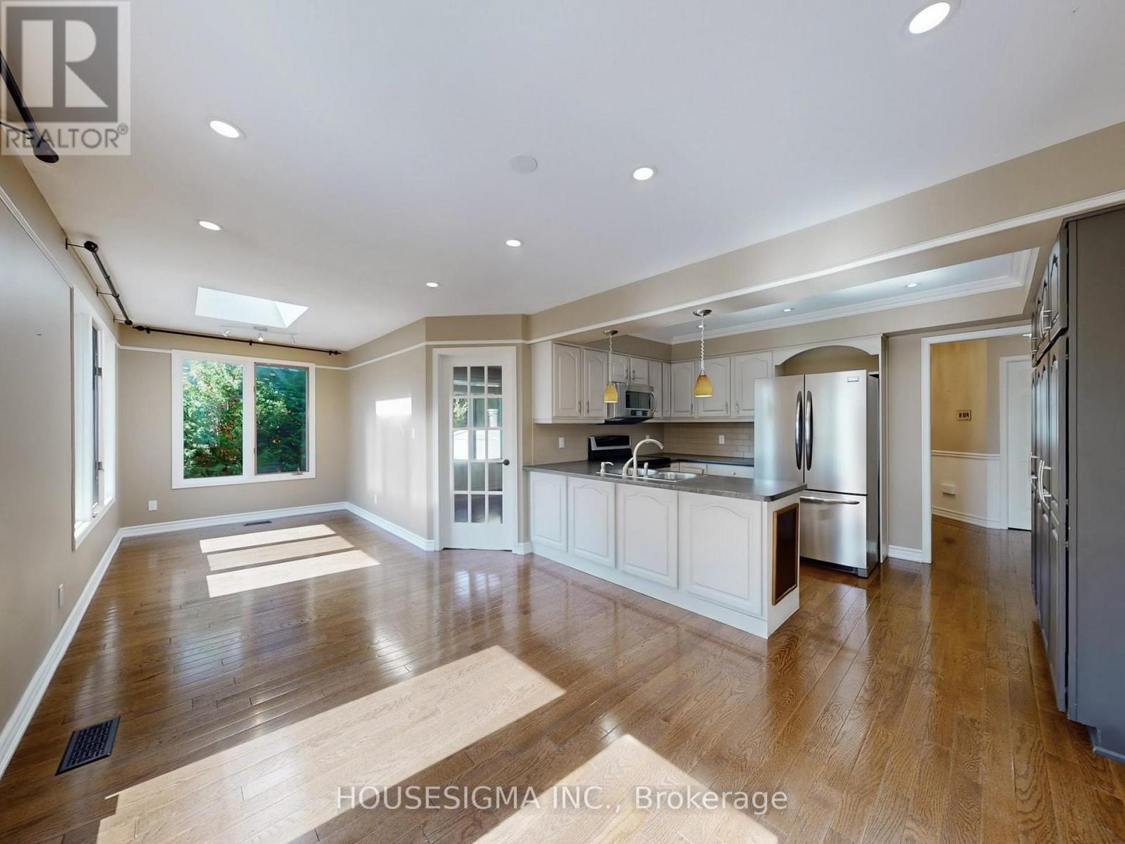 952 Peggoty Circle, Oshawa, Ontario  L1K 2G5 - Photo 9 - E12912296